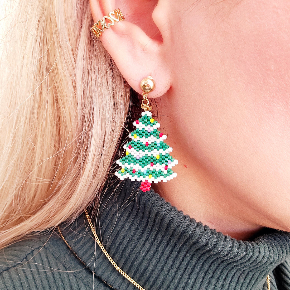 Christmas winter beaded tree