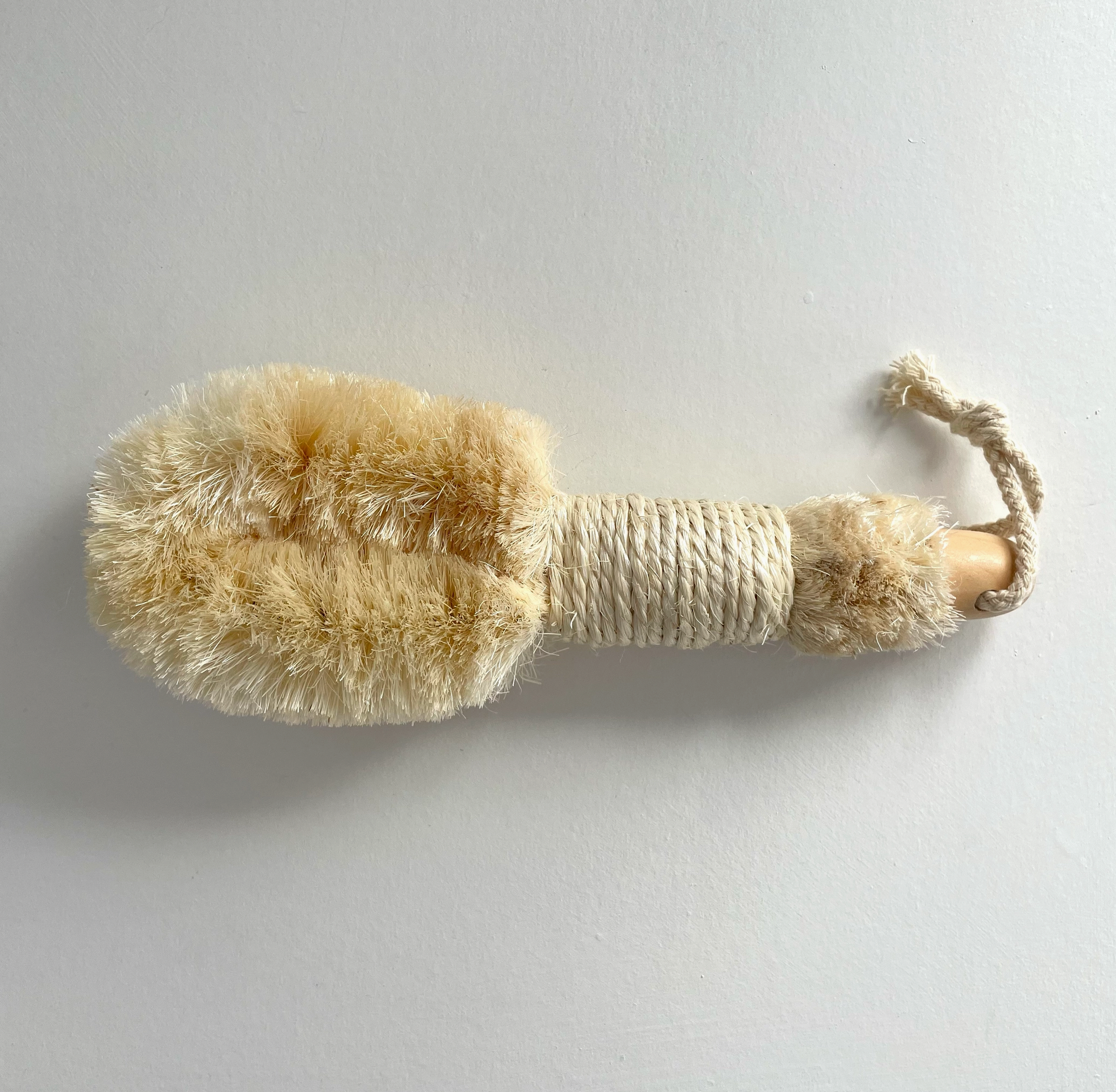 Natural Eco Sisal 9 Dry Body Brush with Wood Handle
